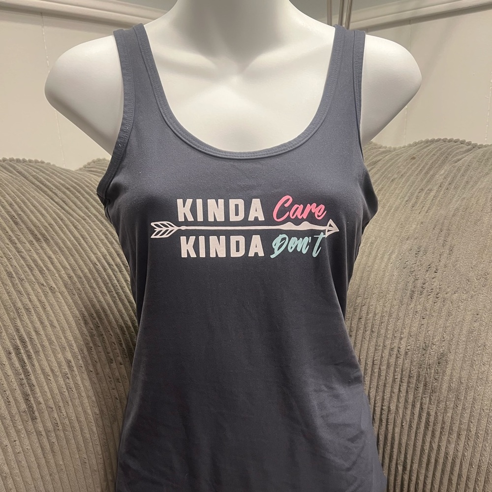 No Boundaries Tank Top size M